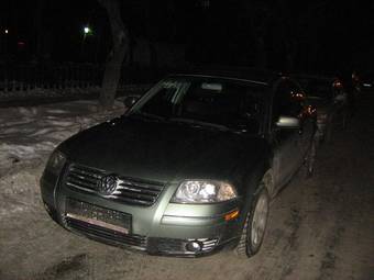 2003 Volkswagen Passat Pictures