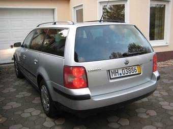 2003 Volkswagen Passat Pictures