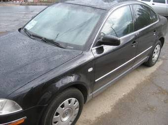 2003 Volkswagen Passat Pictures