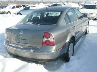 2003 Volkswagen Passat Pictures