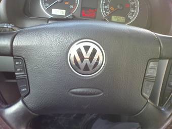 2003 Volkswagen Passat Pictures