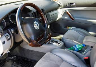 2003 Volkswagen Passat Pictures