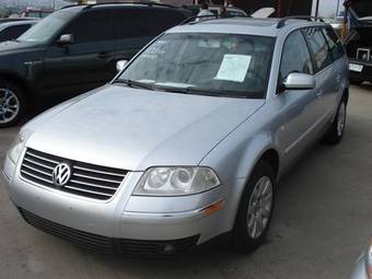 2003 Volkswagen Passat Photos