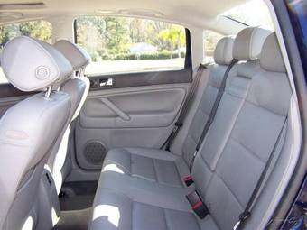 2003 Volkswagen Passat Photos