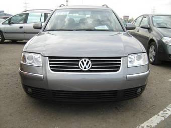 2003 Volkswagen Passat Photos
