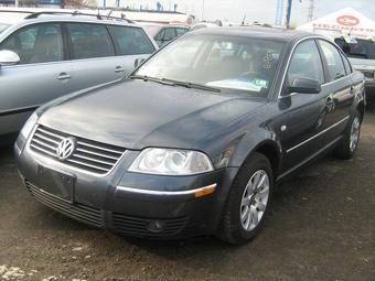 2003 Volkswagen Passat Images