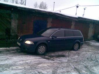 2003 Volkswagen Passat Pictures