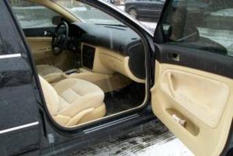 2003 Volkswagen Passat Pictures