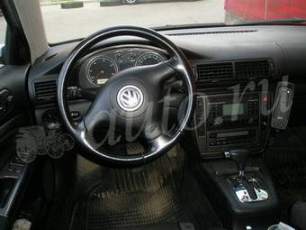 2003 Volkswagen Passat Pictures