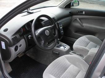 2003 Volkswagen Passat Pictures