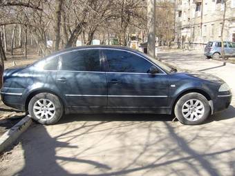 2003 Volkswagen Passat Pics