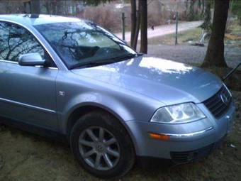 2003 Volkswagen Passat Photos