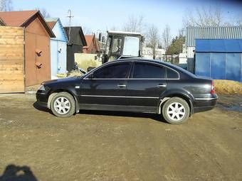 2003 Volkswagen Passat Pictures