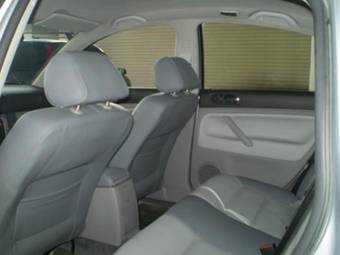 2003 Volkswagen Passat Pictures