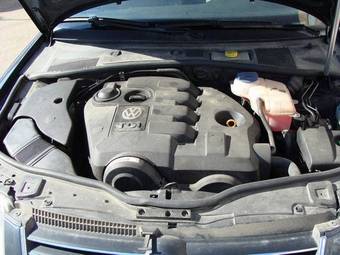 2003 Volkswagen Passat Wallpapers