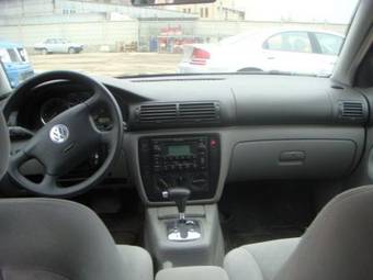 2003 Volkswagen Passat Wallpapers