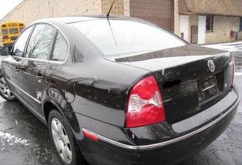 2003 Volkswagen Passat Pictures