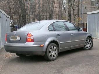 2003 Volkswagen Passat Photos