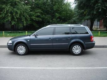 2003 Volkswagen Passat Images