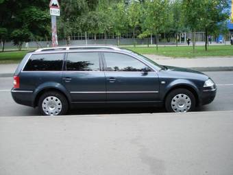 2003 Volkswagen Passat Pictures