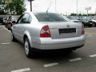 2003 Volkswagen Passat Photos