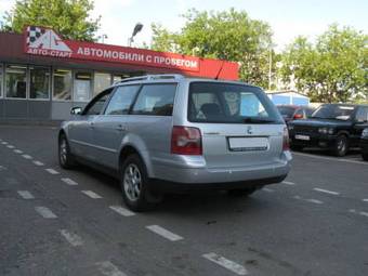 2003 Volkswagen Passat Pics