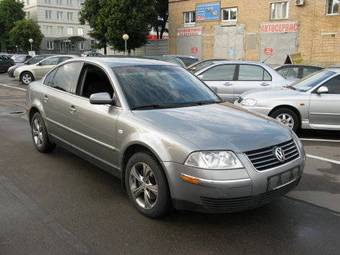 2003 Volkswagen Passat Pictures