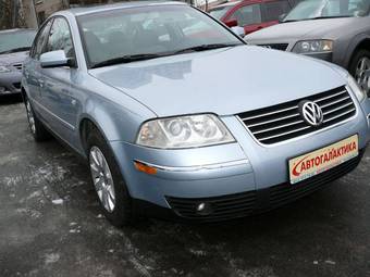 2003 Volkswagen Passat Photos