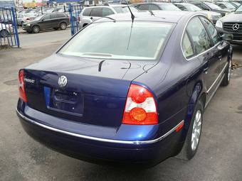 2003 Volkswagen Passat Photos