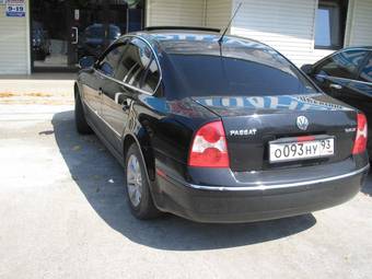 2003 Volkswagen Passat Photos