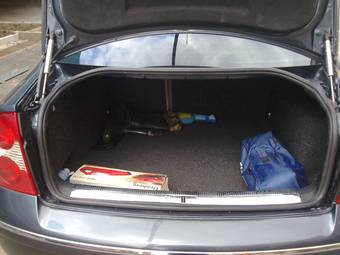 2003 Volkswagen Passat Pics