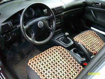 2003 Volkswagen Passat Photos