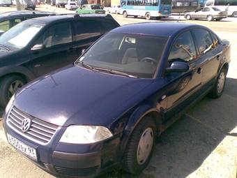 2003 Volkswagen Passat Photos