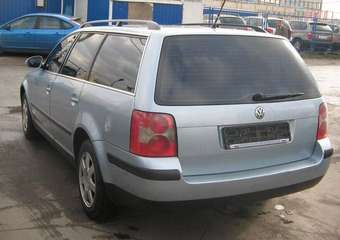 2004 Volkswagen Passat Photos