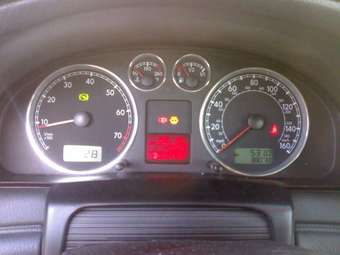 2004 Volkswagen Passat Photos