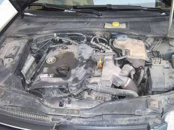 2004 Volkswagen Passat Pictures