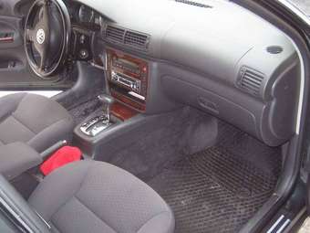2004 Volkswagen Passat Wallpapers