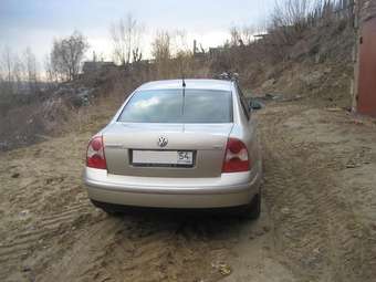 2004 Volkswagen Passat Pictures
