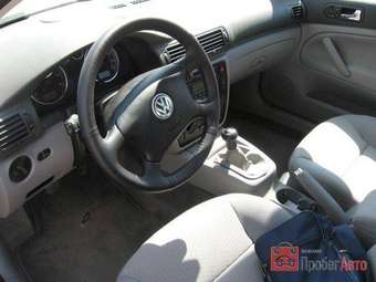 2004 Volkswagen Passat Pics
