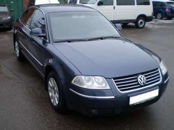 2004 Volkswagen Passat Wallpapers