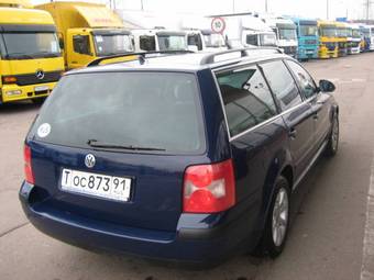 2004 Volkswagen Passat Photos