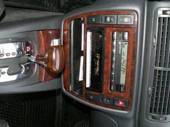 2004 Volkswagen Passat Photos