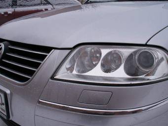 2004 Volkswagen Passat Pictures