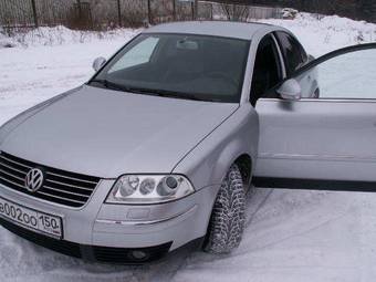 2004 Volkswagen Passat Pictures