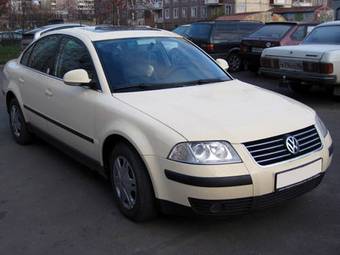 2004 Volkswagen Passat Pictures