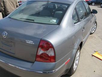2004 Volkswagen Passat Pictures