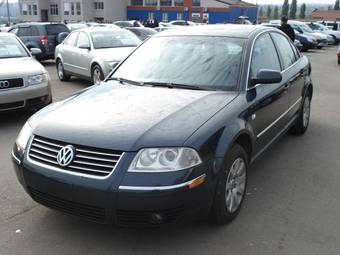 2004 Volkswagen Passat Pictures