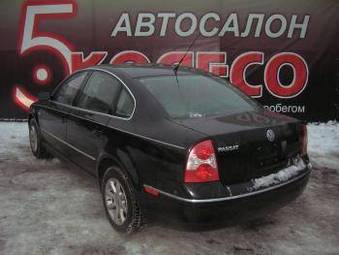2004 Volkswagen Passat Pictures
