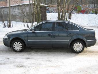 2004 Volkswagen Passat Pictures