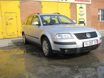 2004 Volkswagen Passat Pictures